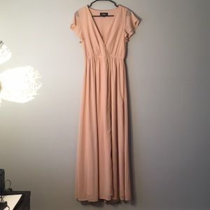 Lulus Lost in the Moment Blush Maxi dress